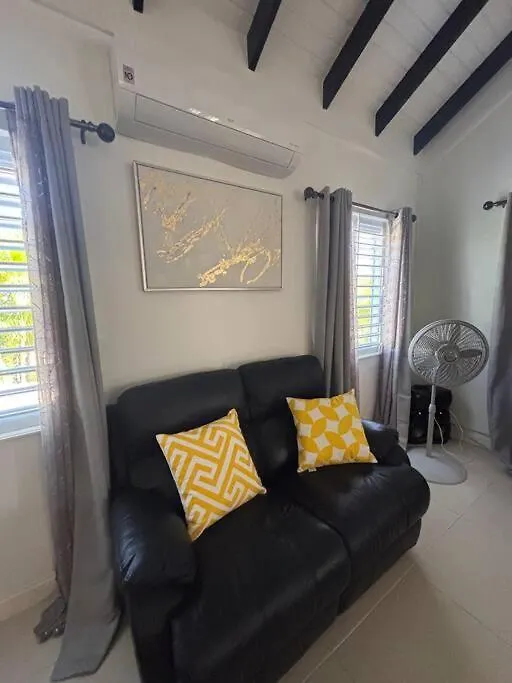 Villa Coolshade Luxury Three Bedroom Ocho Rios Banks Jamaica