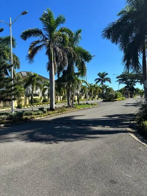 Coolshade Luxury Three Bedroom Ocho Rios Banks
